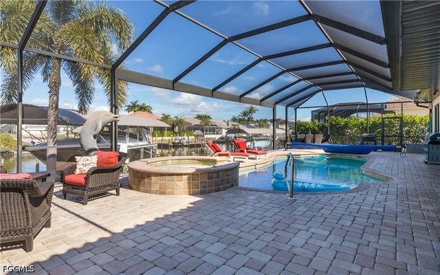1525 SW 57th TER, Cape Coral, FL 33914