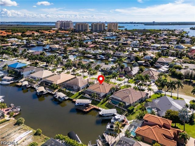 1525 SW 57th TER, Cape Coral, FL 33914