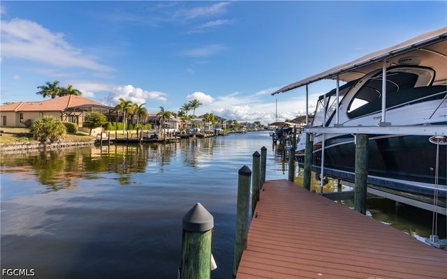 1525 SW 57th TER, Cape Coral, FL 33914