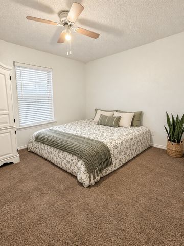 2704 Ridge Road N, Fort Worth, TX 76133