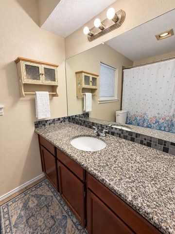 2704 Ridge Road N, Fort Worth, TX 76133