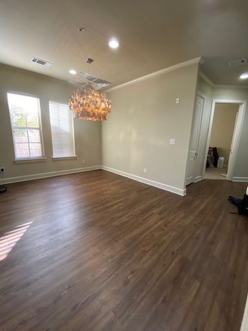2800 Sandage Avenue 108, Fort Worth, TX 76109