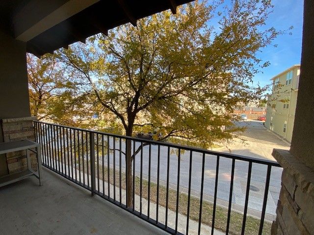 2800 Sandage Avenue 108, Fort Worth, TX 76109