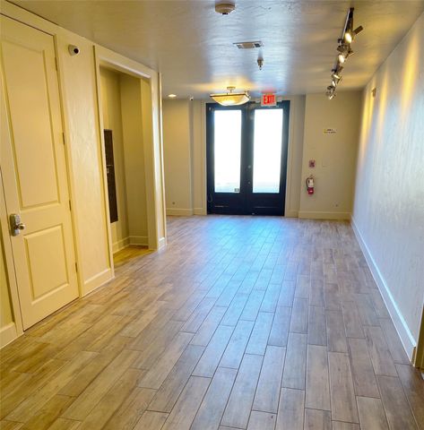 2800 Sandage Avenue 108, Fort Worth, TX 76109