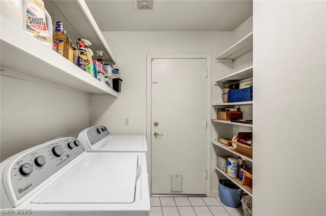 9511 Coral Bell Court, Las Vegas, NV 89123