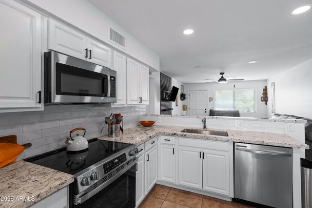 2958 E CONTESSA Street, Mesa, AZ 85213