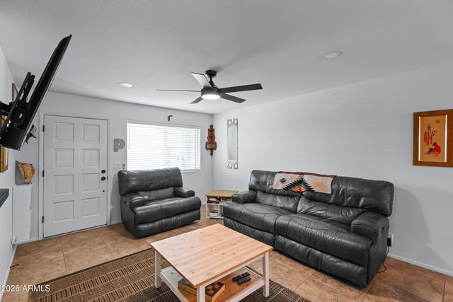2958 E CONTESSA Street, Mesa, AZ 85213