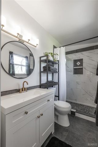 9513 Sappington Road, St Louis, MO 63126