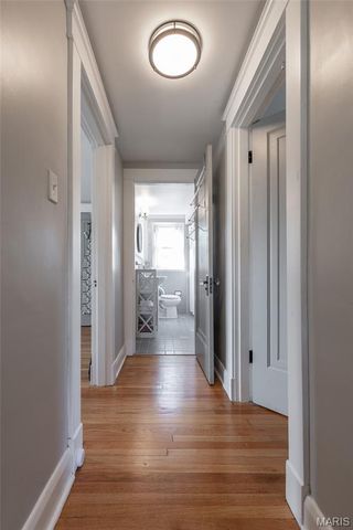 9513 Sappington Road, St Louis, MO 63126