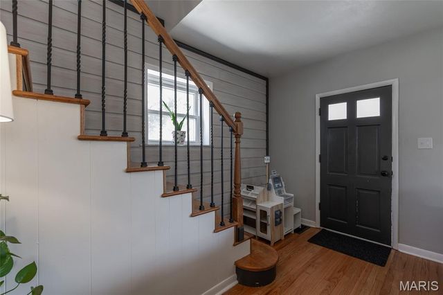 9513 Sappington Road, St Louis, MO 63126