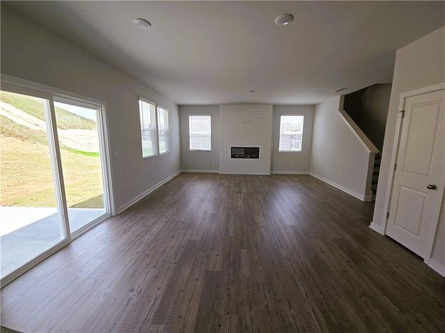 5539 Rosehall Place, Atlanta, GA 30349