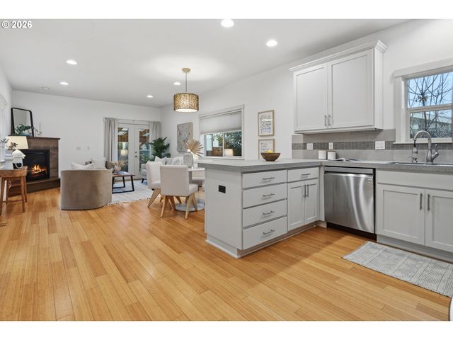 4720 N Commercial Ave, Portland, OR 97217