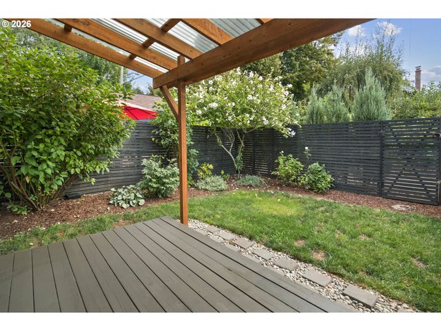 4720 N Commercial Ave, Portland, OR 97217