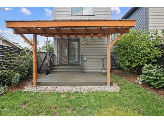 4720 N Commercial Ave, Portland, OR 97217
