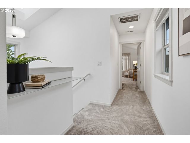 4720 N Commercial Ave, Portland, OR 97217