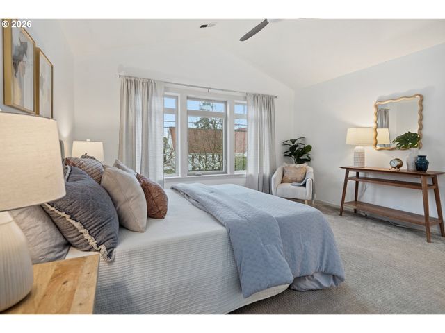 4720 N Commercial Ave, Portland, OR 97217