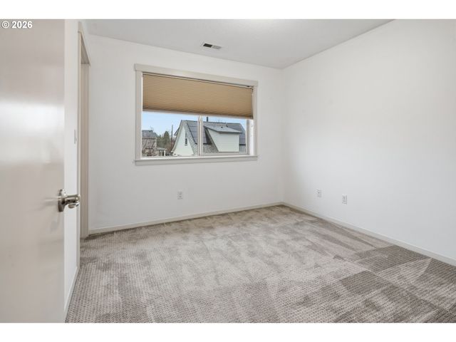 4720 N Commercial Ave, Portland, OR 97217