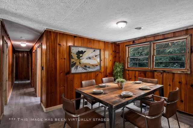 5940 Hassells Creek Ln, Lyles, TN 37098