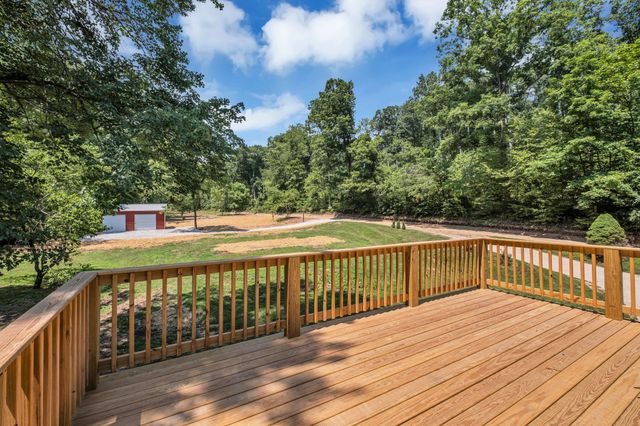 5940 Hassells Creek Ln, Lyles, TN 37098