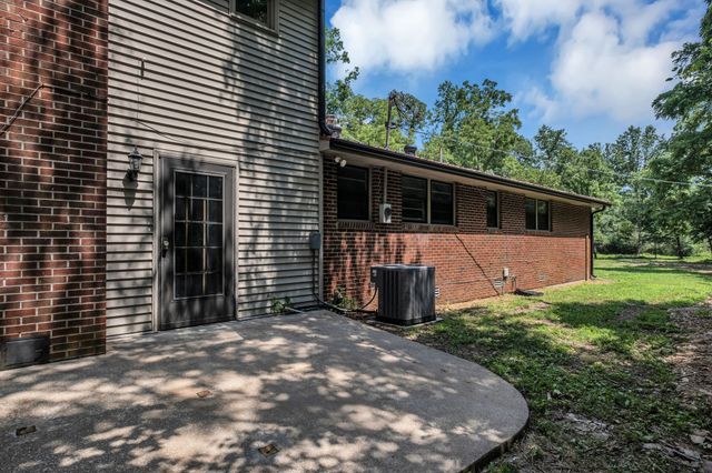 5940 Hassells Creek Ln, Lyles, TN 37098