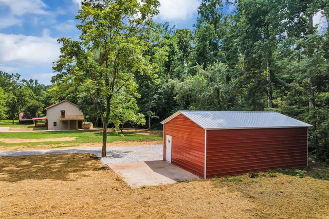 5940 Hassells Creek Ln, Lyles, TN 37098