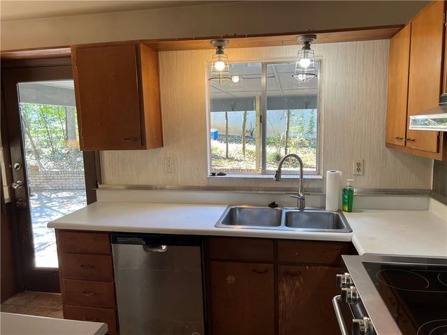 3318 Shady Oak Drive, Atlanta, GA 30340