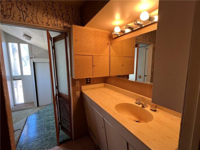 3318 Shady Oak Drive, Atlanta, GA 30340