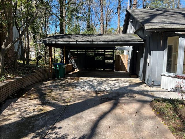 3318 Shady Oak Drive, Atlanta, GA 30340