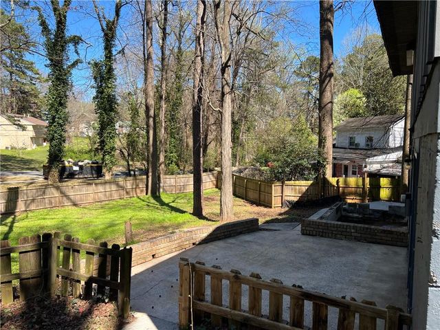 3318 Shady Oak Drive, Atlanta, GA 30340