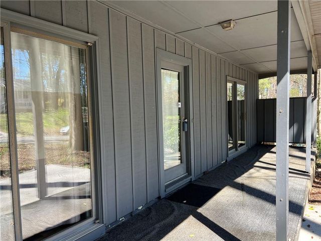 3318 Shady Oak Drive, Atlanta, GA 30340