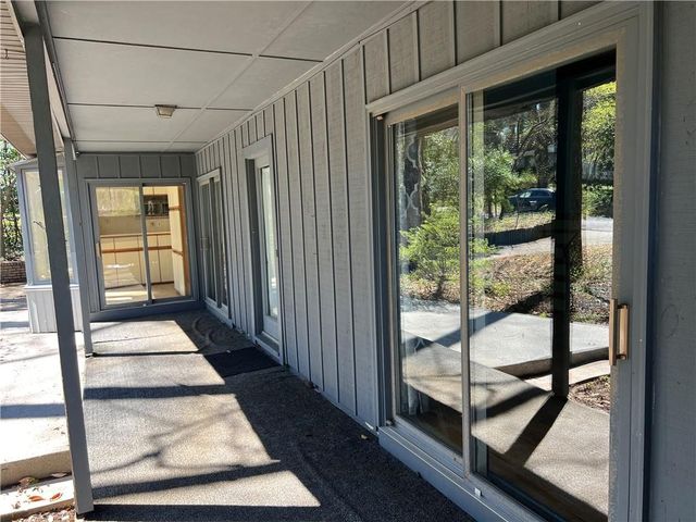 3318 Shady Oak Drive, Atlanta, GA 30340