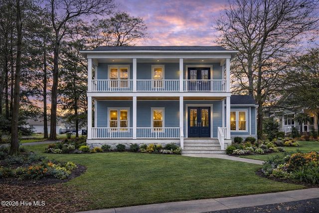 9179 Devaun Park Boulevard, Calabash, NC 28467