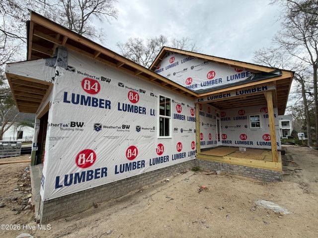 9179 Devaun Park Boulevard, Calabash, NC 28467