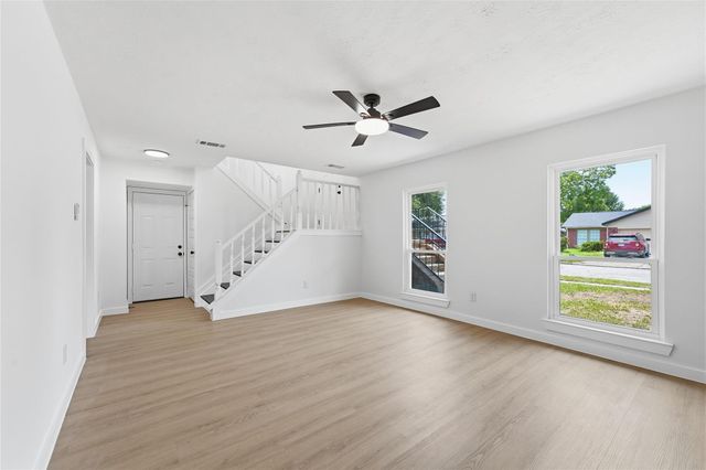 11330 Raven View Drive, Houston, TX 77067