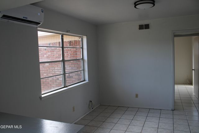 3518 GLASGOW Road, El Paso, TX 79925