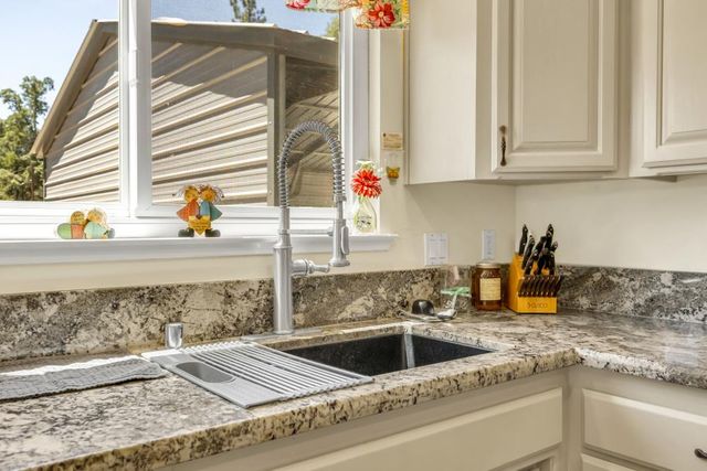 2274 Sand Ridge Rd, Placerville, CA 95667