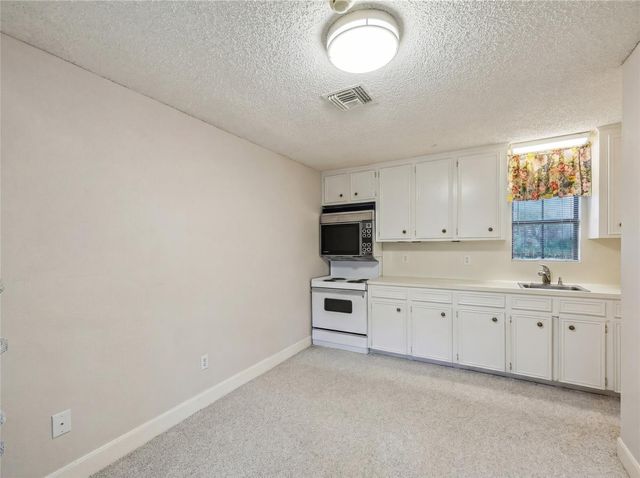 11405 Memorial Circle, Piney Point Village, TX 77024