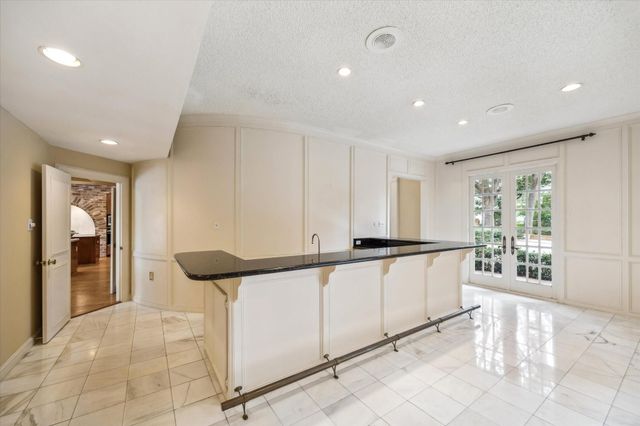 11405 Memorial Circle, Piney Point Village, TX 77024