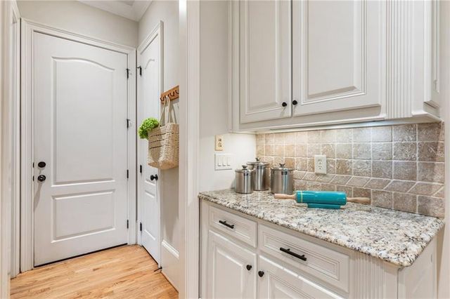 895 Crabapple Hill, Milton, GA 30004