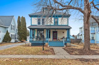 510 S VAN BUREN STREET, Green Bay, WI 54301