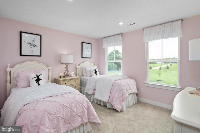 90 DITHRIDGE DR, Birdsboro, PA 19508