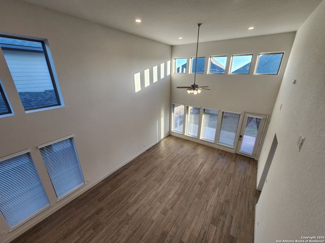 12510 Thrall, San Antonio, TX 78253