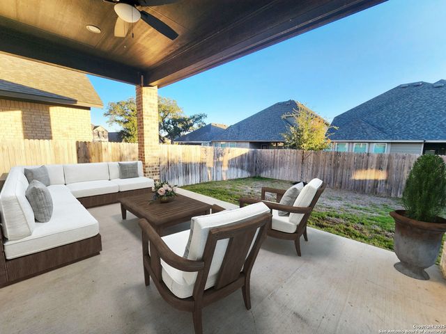 12510 Thrall, San Antonio, TX 78253