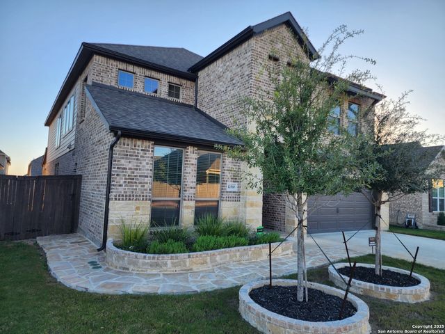 12510 Thrall, San Antonio, TX 78253