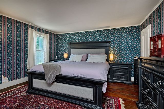 666 Montgomery Rd, Westfield, MA 01085