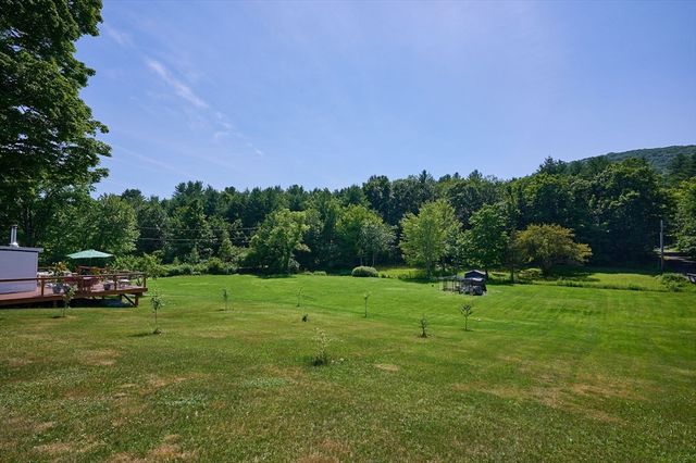 666 Montgomery Rd, Westfield, MA 01085