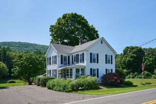 666 Montgomery Rd, Westfield, MA 01085