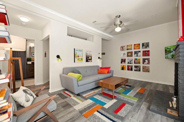 2508 W 12th ST 205, Austin, TX 78703