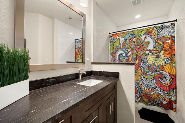 2508 W 12th ST 205, Austin, TX 78703