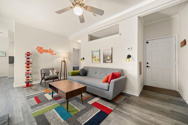 2508 W 12th ST 205, Austin, TX 78703